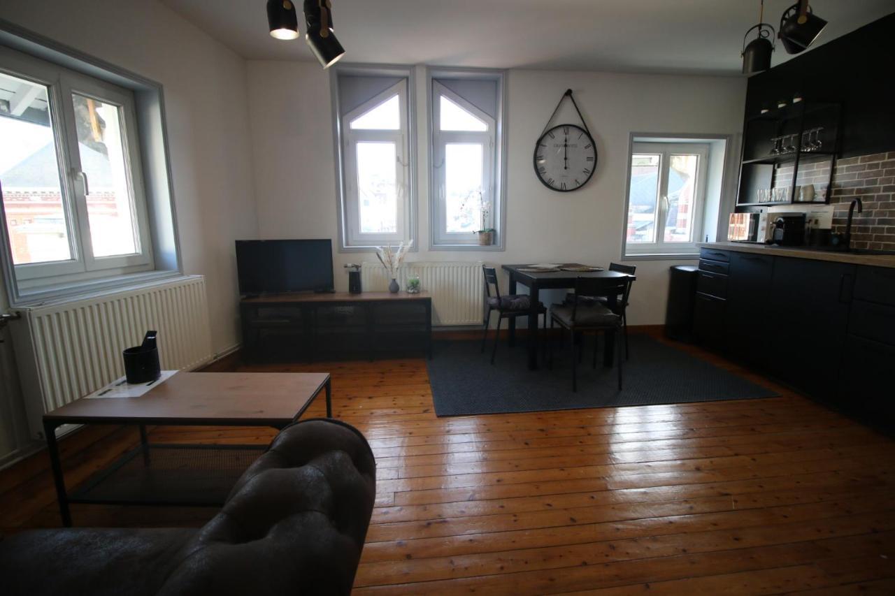 Appartement Face A Matisse à Le Cateau-Cambresis Extérieur photo